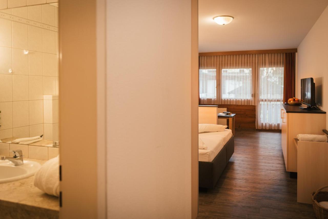 Hotel Sonneck เคิสเซน ภายนอก รูปภาพ